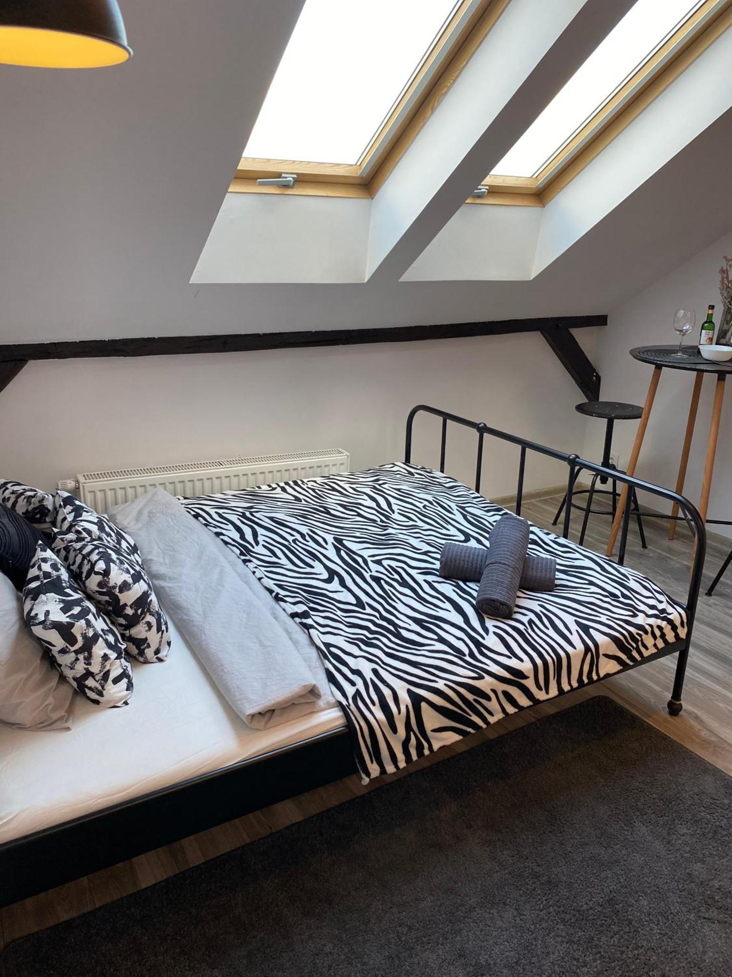 High Five Krakow Apartment Exterior photo