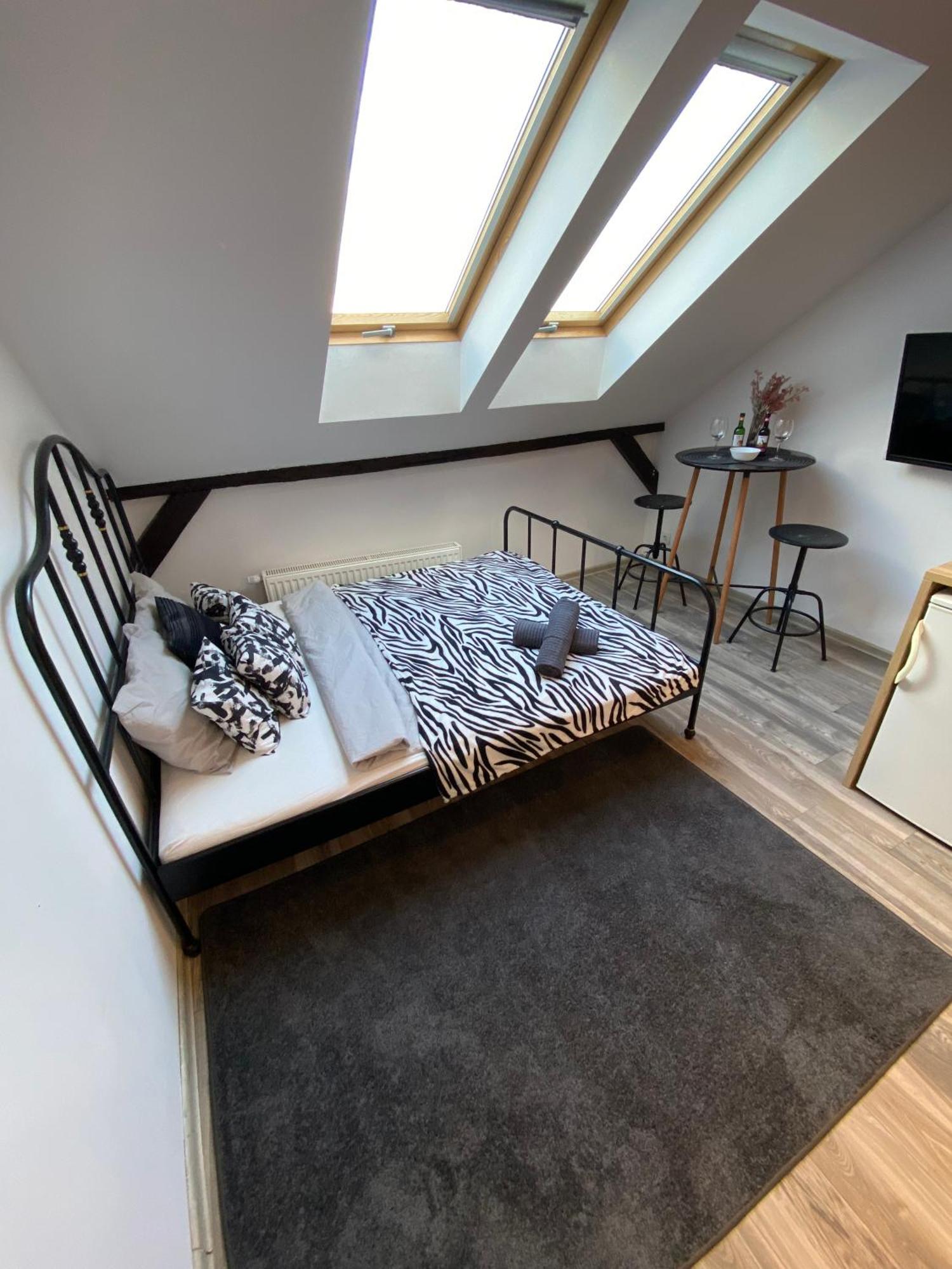 High Five Krakow Apartment Exterior photo