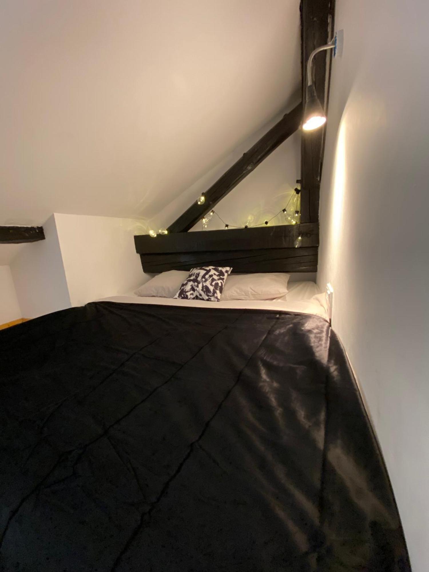 High Five Krakow Apartment Exterior photo