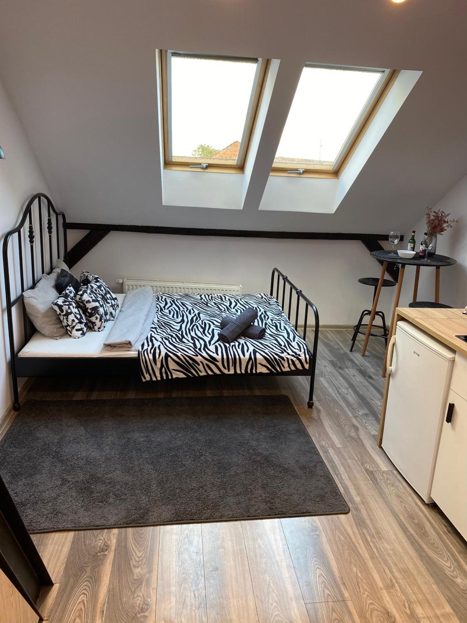 High Five Krakow Apartment Exterior photo